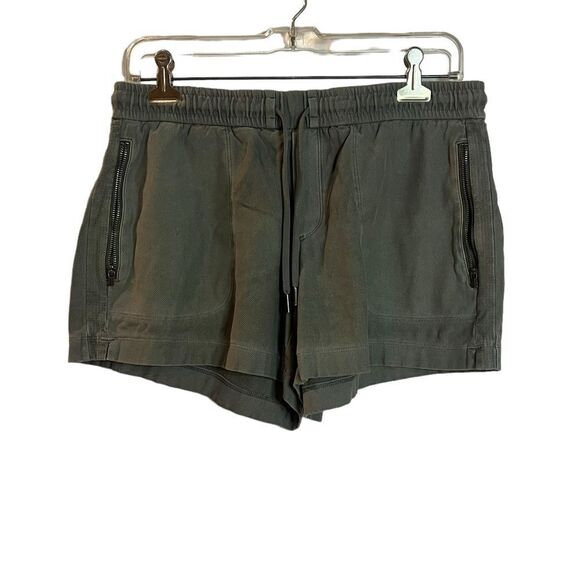 Athleta athletic green drawstring shorts. Size 4 - Picture 1 of 7